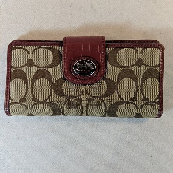 Coach Wallet Signature Red Leather Tan Beige Snap Closure Bifold Card Holder - Picture 1 of 16
